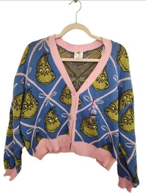 Grinch Cardigan XL Blue Pink with pink bow buttons